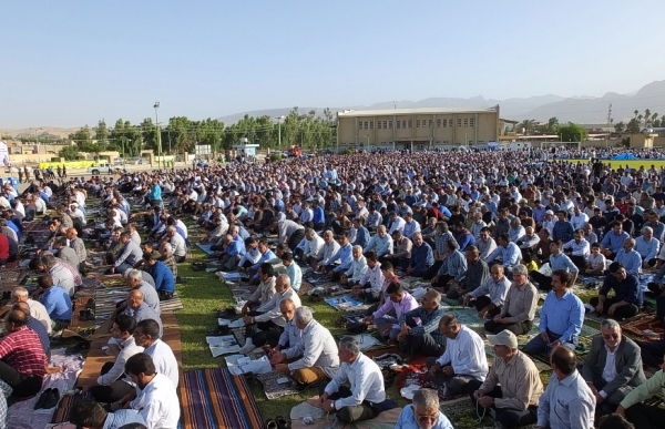 نماز مهمانی خدا در گچساران برگزار شد 131